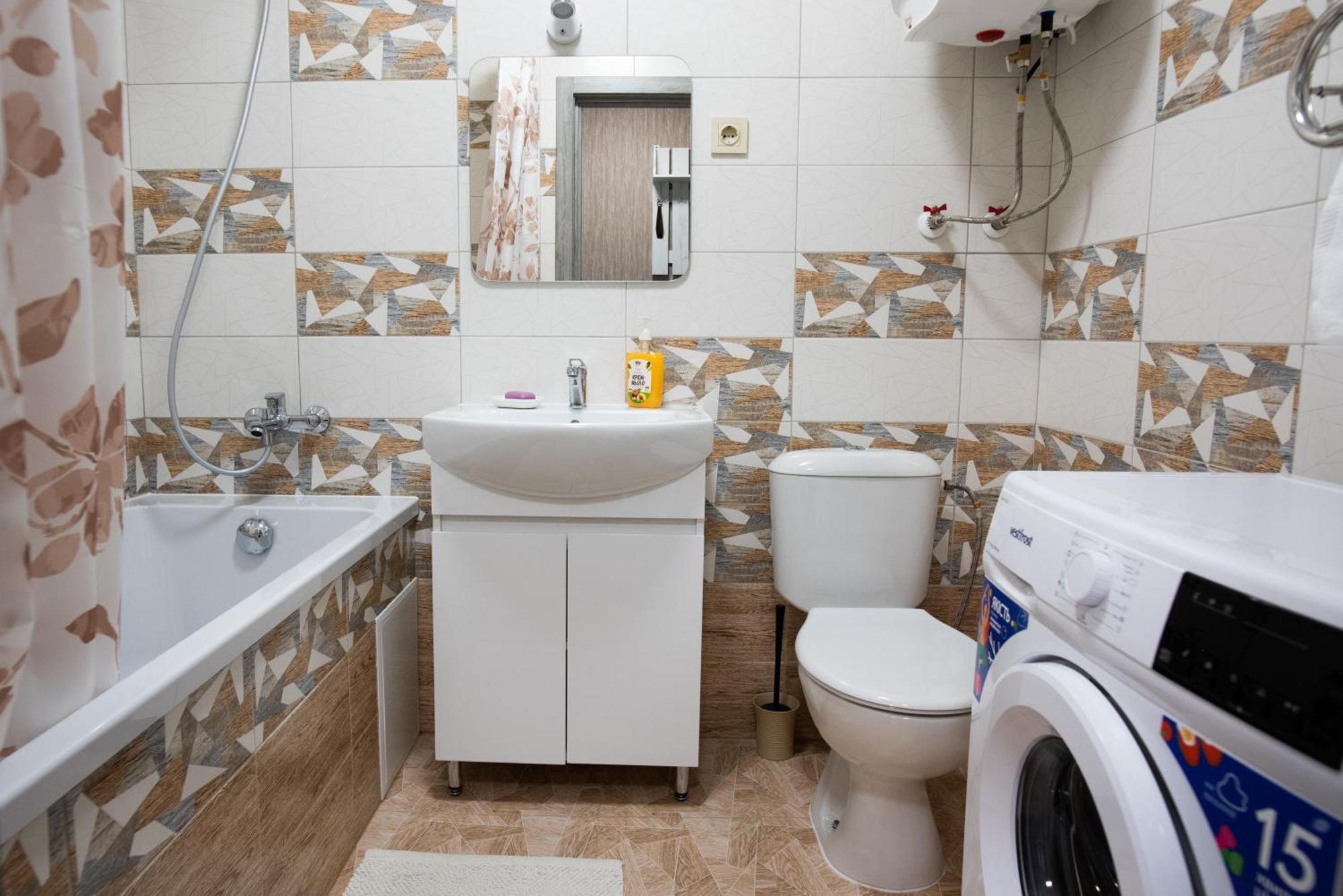 Академіка Корольова 20 1 Apartman Cserkaszi Kültér fotó
